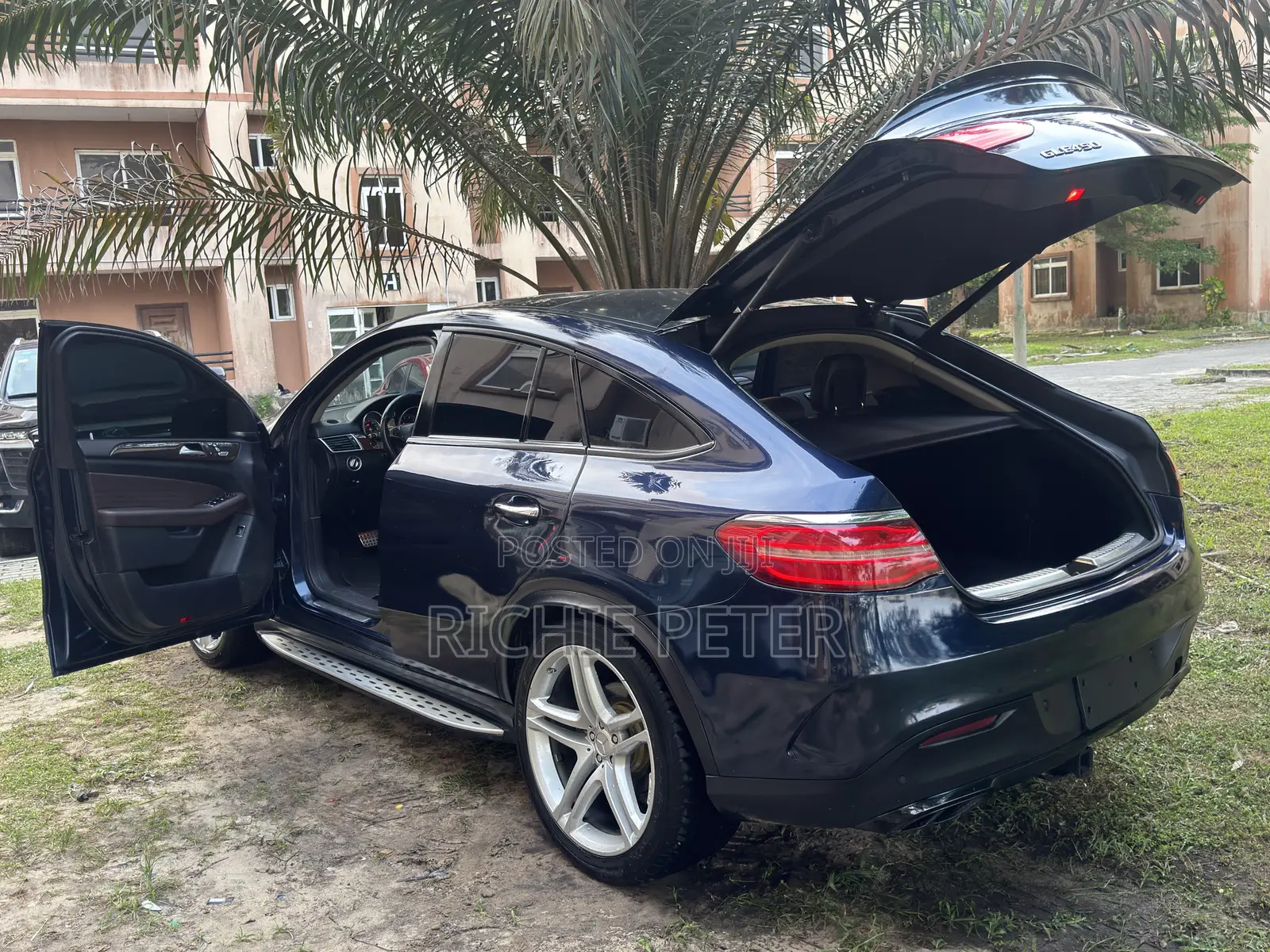 Mercedes-Benz GLE-Class 2017 Blue