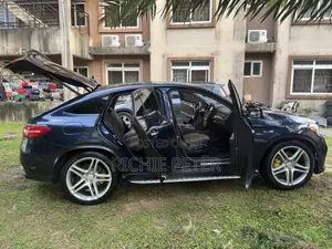 Mercedes-Benz GLE-Class 2017 Blue