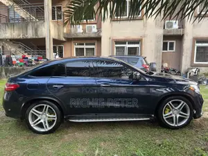 Mercedes-Benz GLE-Class 2017 Blue