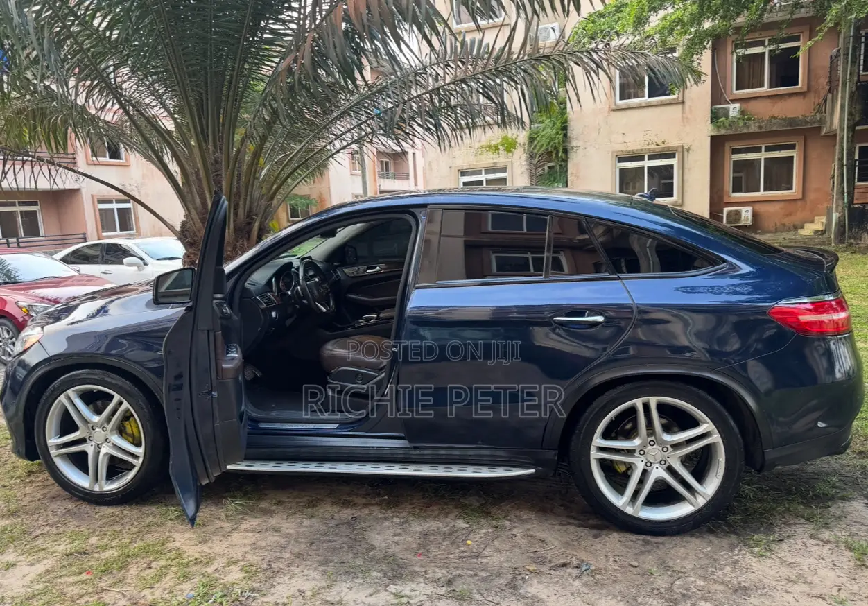 Mercedes-Benz GLE-Class 2017 Blue