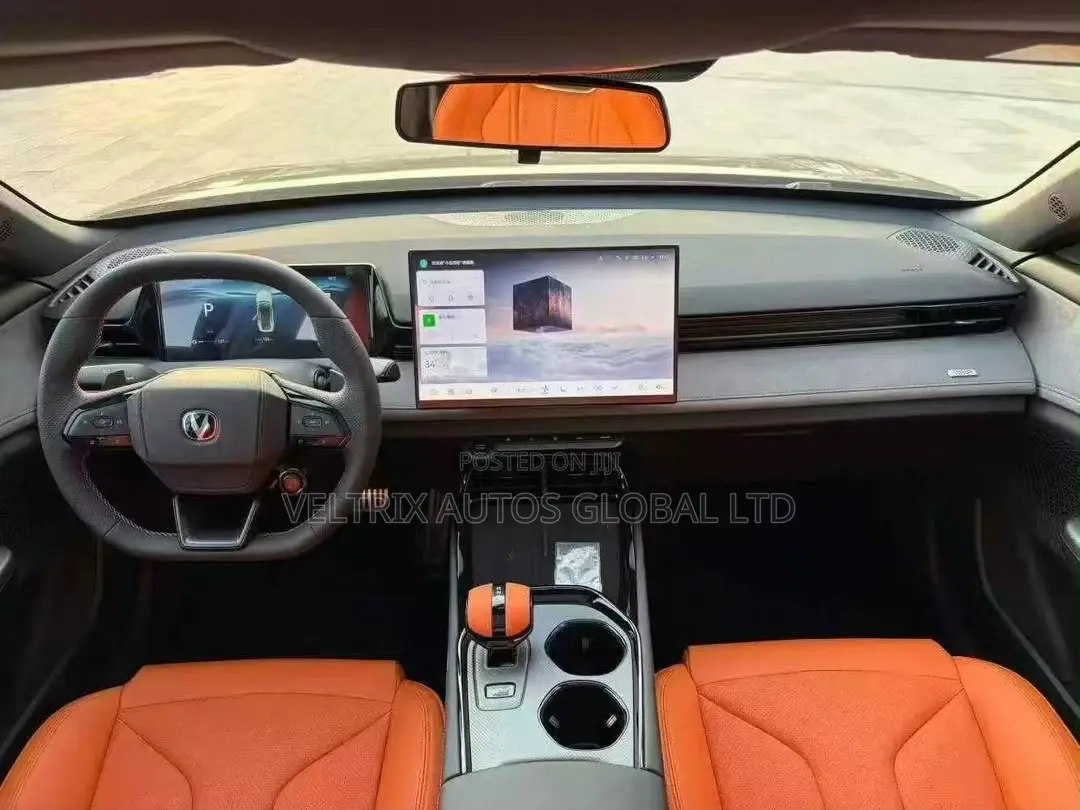 Changan UNI-V 2025
