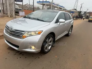 Toyota Venza 2012 Silver