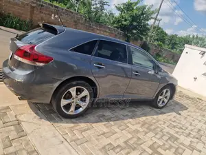 Toyota Venza XLE 2015 Gray