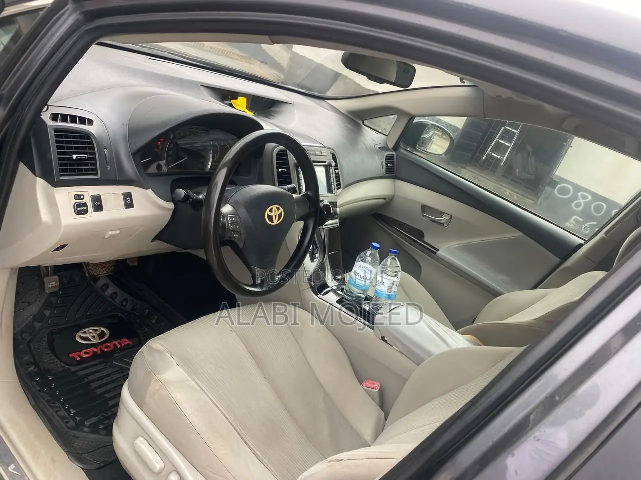 Toyota Venza V6 2010 Gray