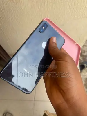 Apple iPhone X 64 GB Black