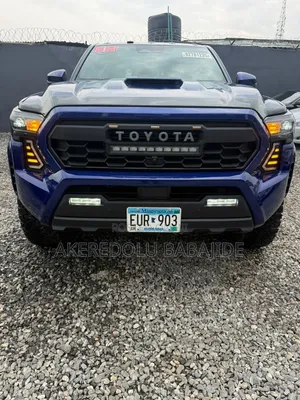 Toyota Tacoma 2025 Blue