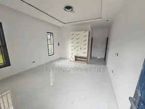 4bdrm Apartment in Ikeja GRA for sale