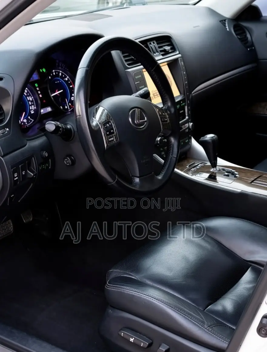Lexus IS 350 2011 White