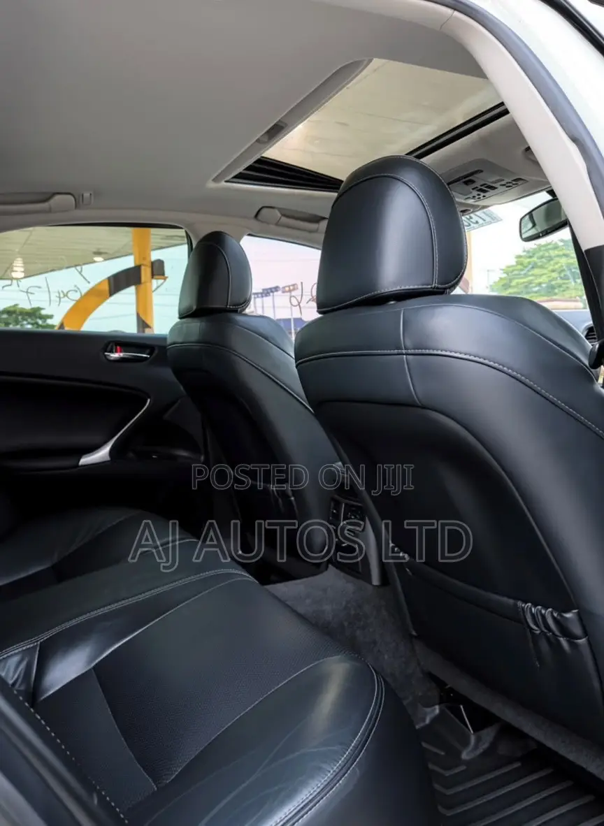 Lexus IS 350 2011 White