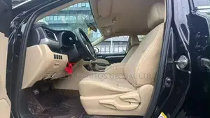 Toyota Highlander L 2021 Black