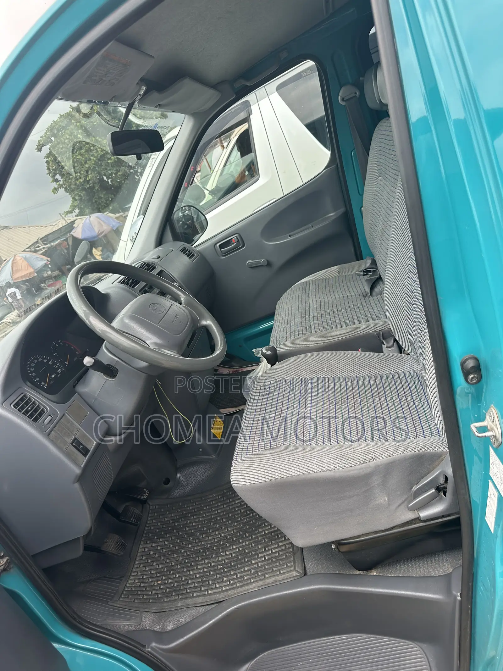 Toyota HiAce 2008 Blue