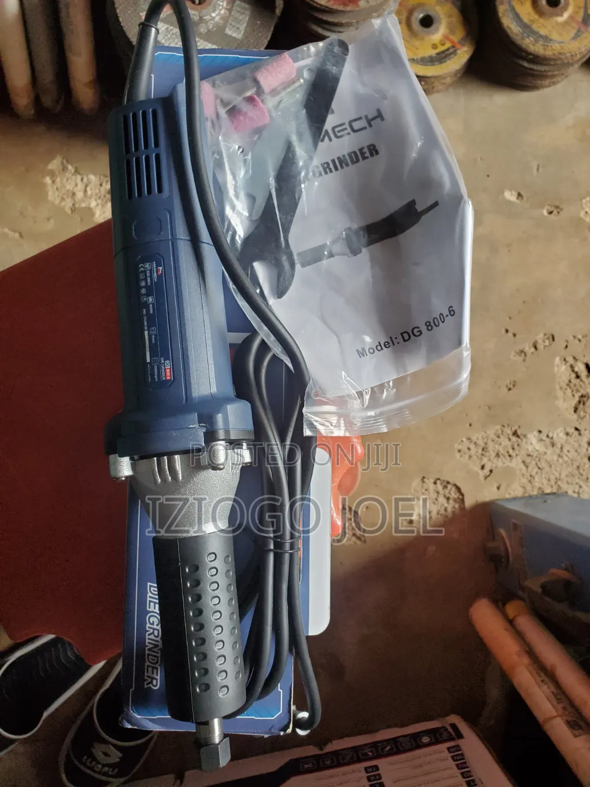 Maxmech Pencil Grinding Machine