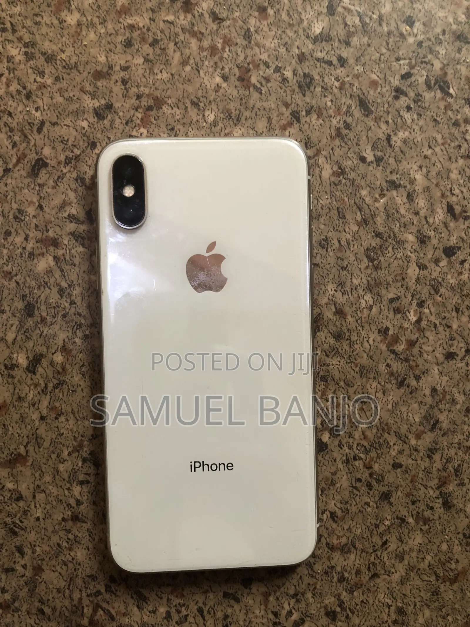 Apple iPhone X 64 GB White