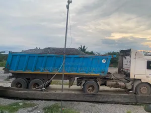 1 Inch Granite Full 30 Tons