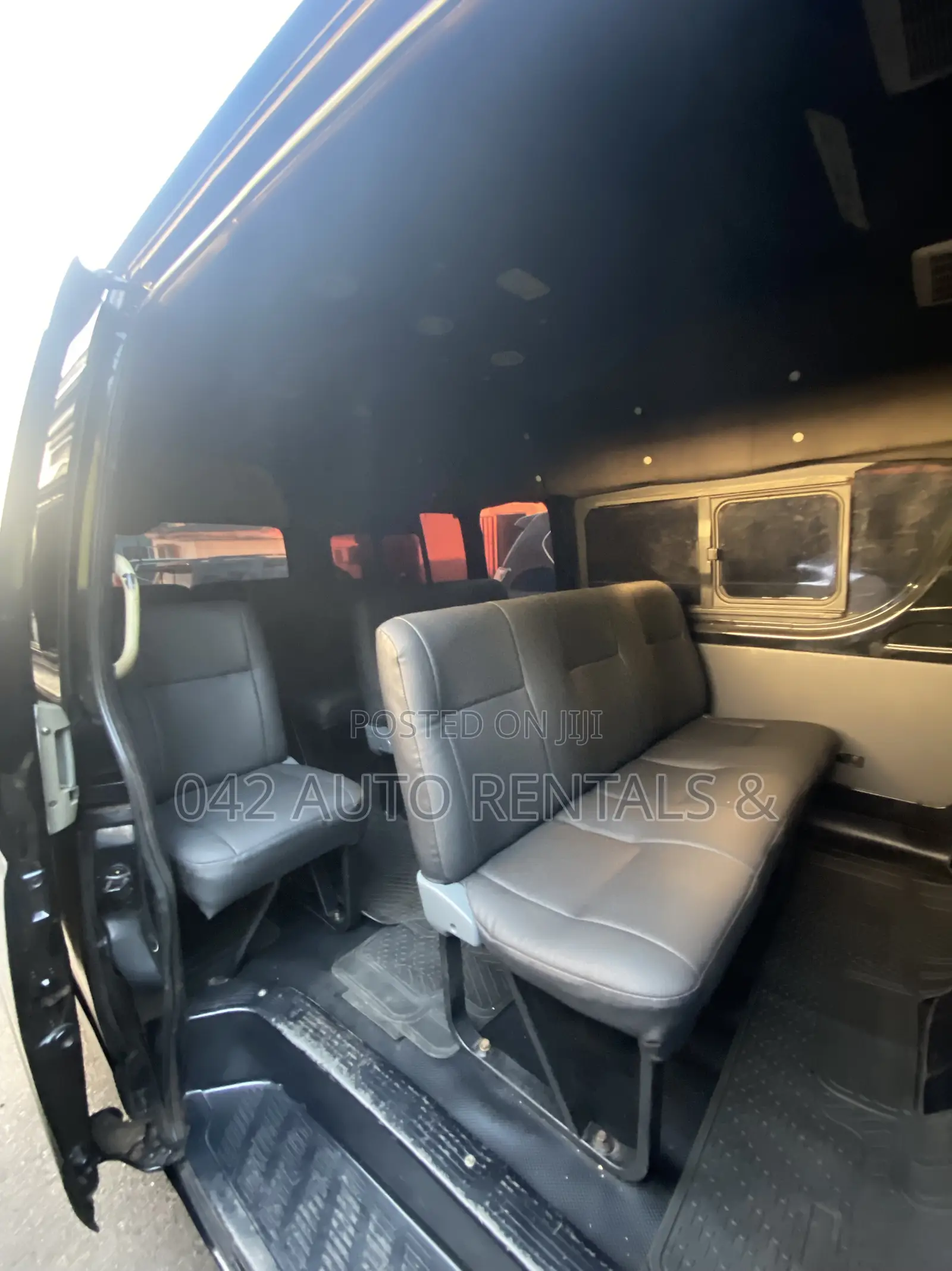 Toyota HiAce 2017 Black