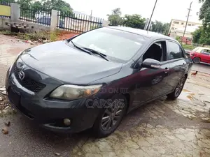 Toyota Corolla 2009 Silver
