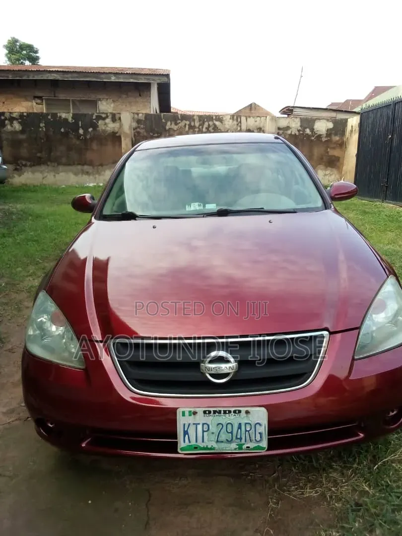 Nissan Altima 2.5 S 2004 Red