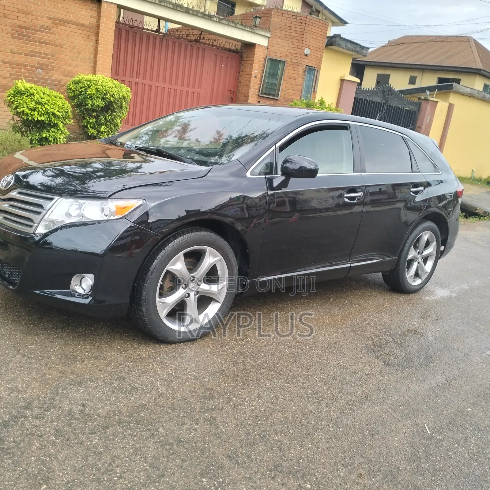 Toyota Venza 2011 Black