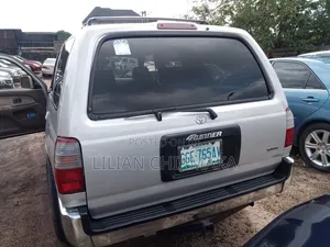 Toyota 4-Runner 2004 Silver