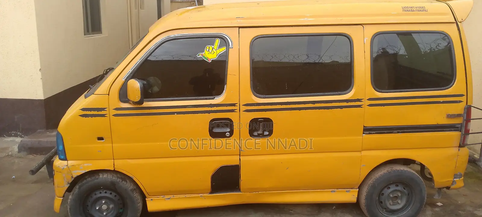Suzuki APV Minibus 2021 Yellow