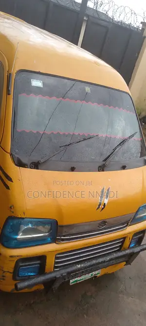 Suzuki APV Minibus 2021 Yellow