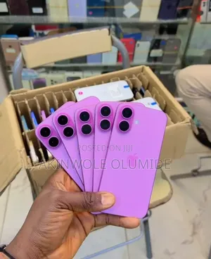 New Apple iPhone 16 256 GB Pink