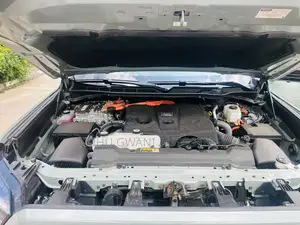 Toyota Tundra Hybrid 2025
