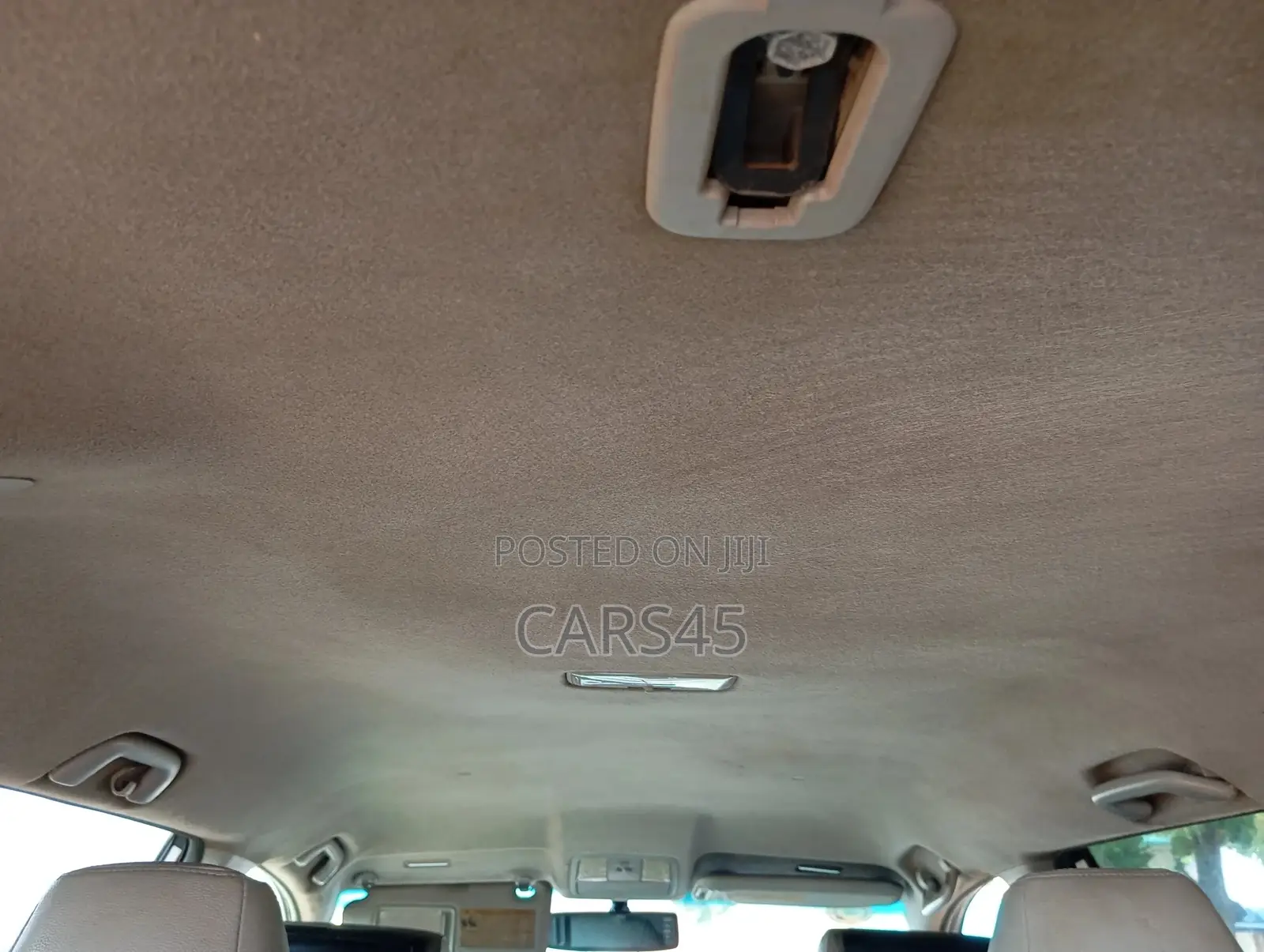 Toyota RAV4 2011 Silver