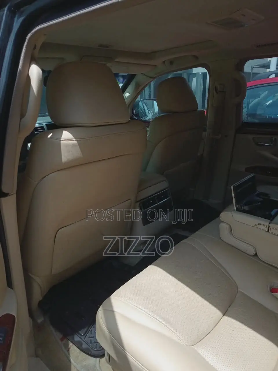 Lexus LX 570 2012 Black