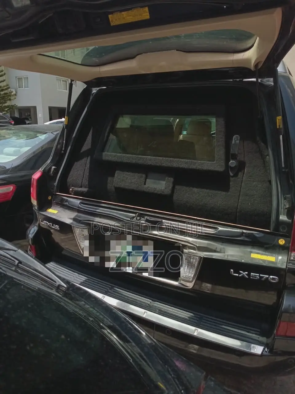 Lexus LX 570 2012 Black