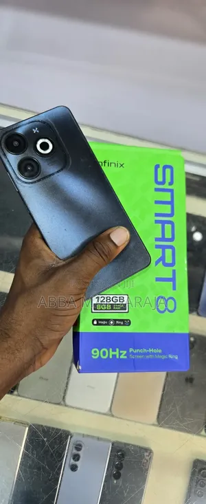 Infinix Smart 8 128 GB Black