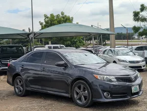 Toyota Camry 2014 Gray