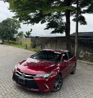 Toyota Camry XSE 4dr Sedan (3.5L 6cyl 6A) 2017 Red