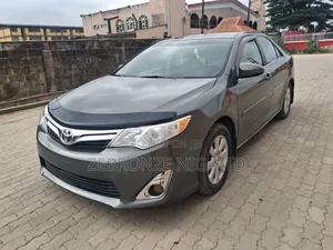 Toyota Camry 2012 Green