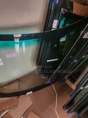 Range Rover Evoque 2013 Windsreen Glass