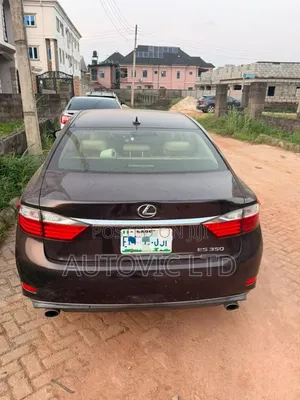 Lexus ES 2013 Gray