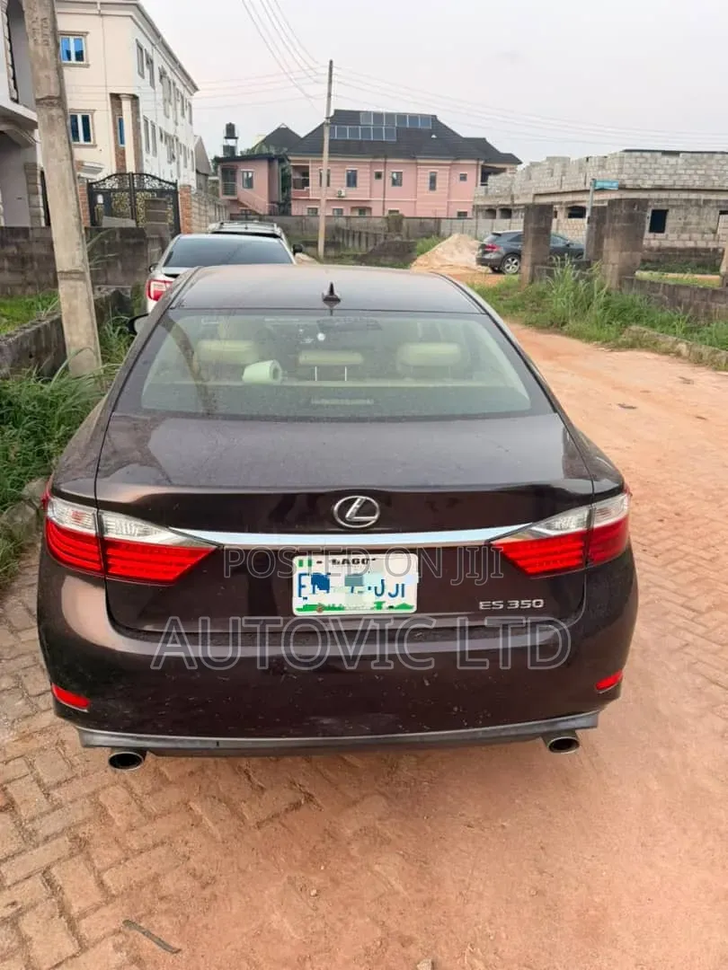Lexus ES 2013 Gray