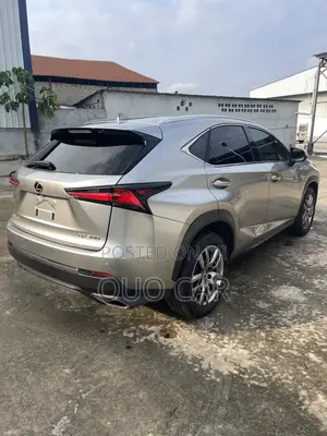 Lexus NX 300 AWD 2018 Silver