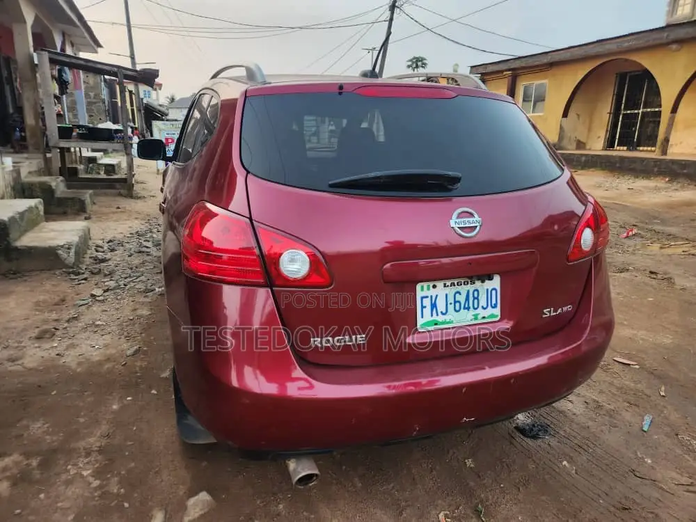 Nissan Rogue 2008 Red