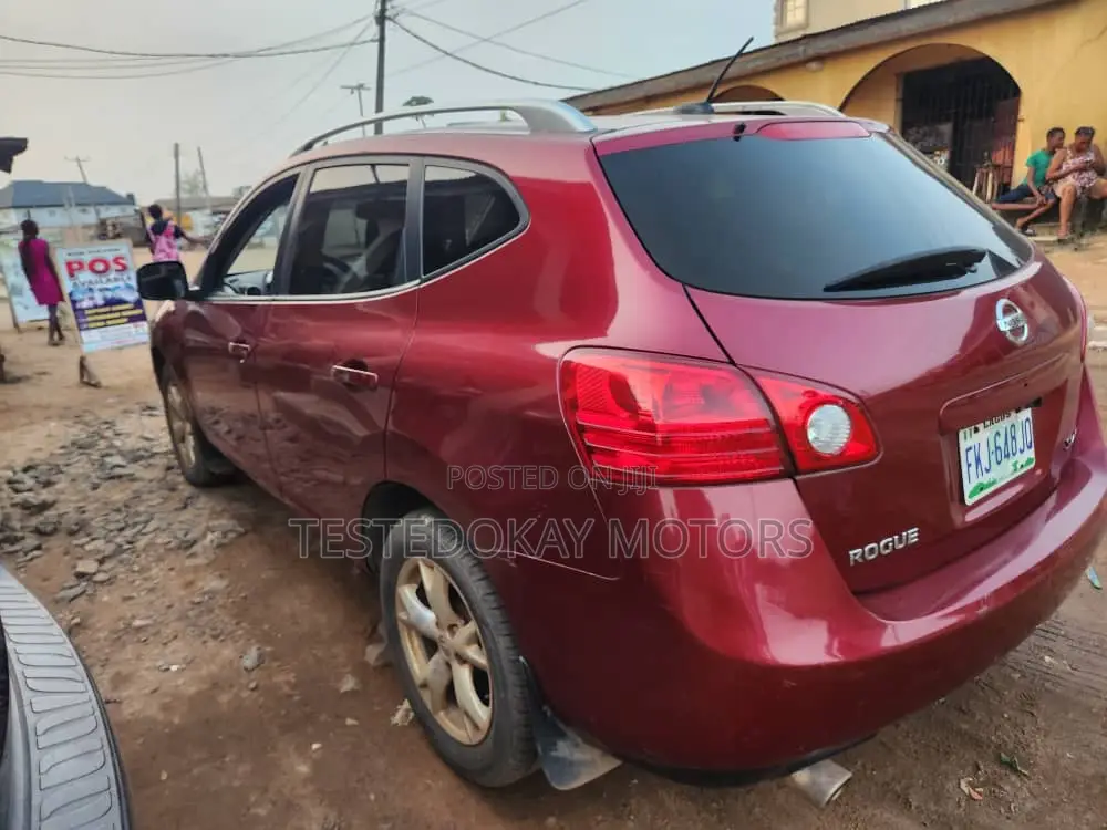 Nissan Rogue 2008 Red