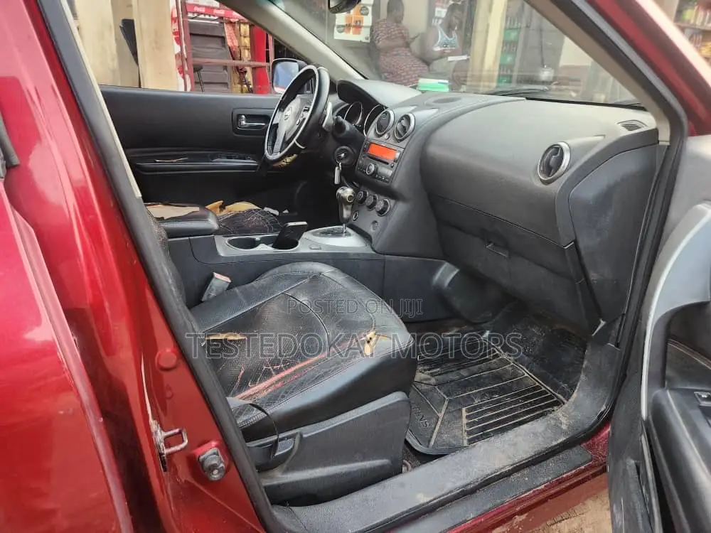 Nissan Rogue 2008 Red