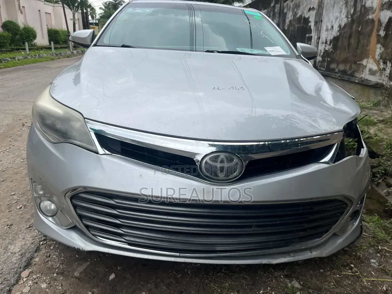 Toyota Avalon 2013 Ivory