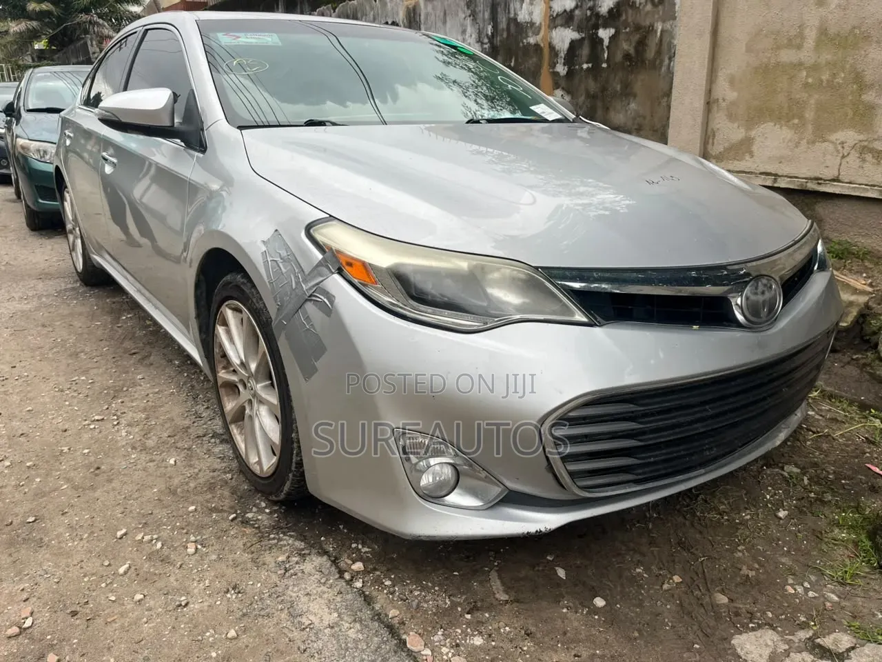 Toyota Avalon 2013 Ivory