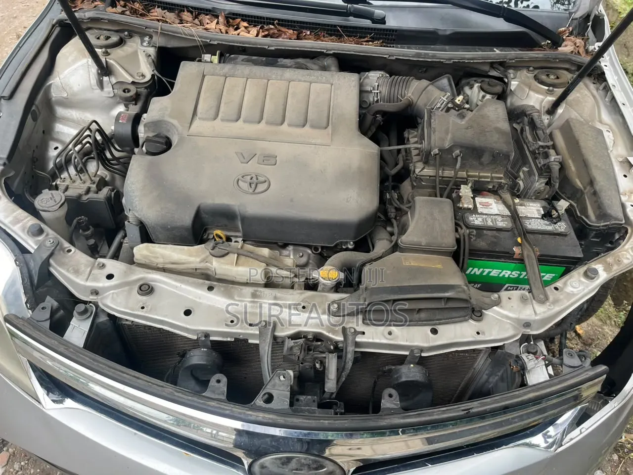 Toyota Avalon 2013 Ivory
