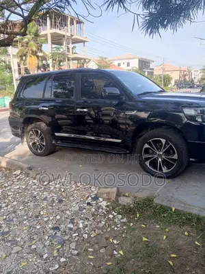 Toyota Land Cruiser 4.5 V8 VXR 2014 Black