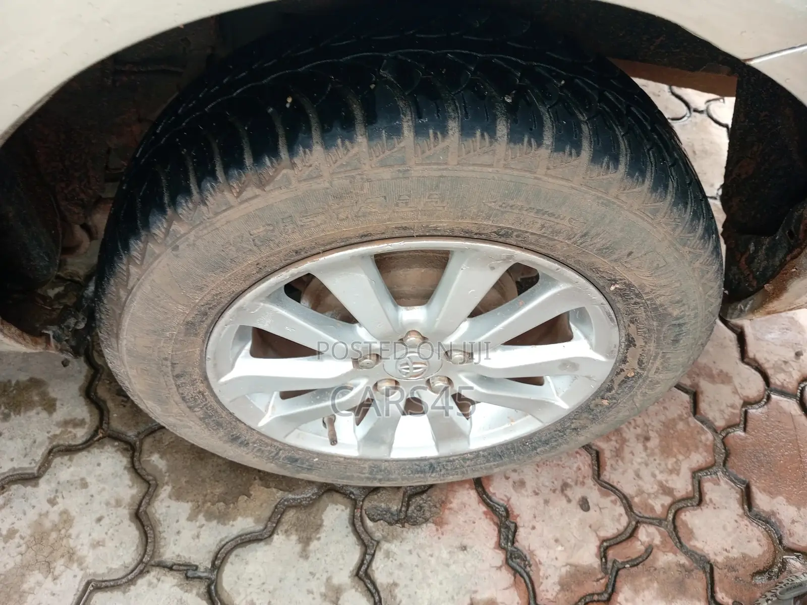 Toyota Corolla 2004 Silver