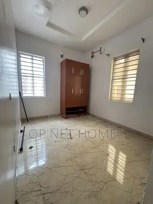 3bdrm Duplex in Lekki for rent