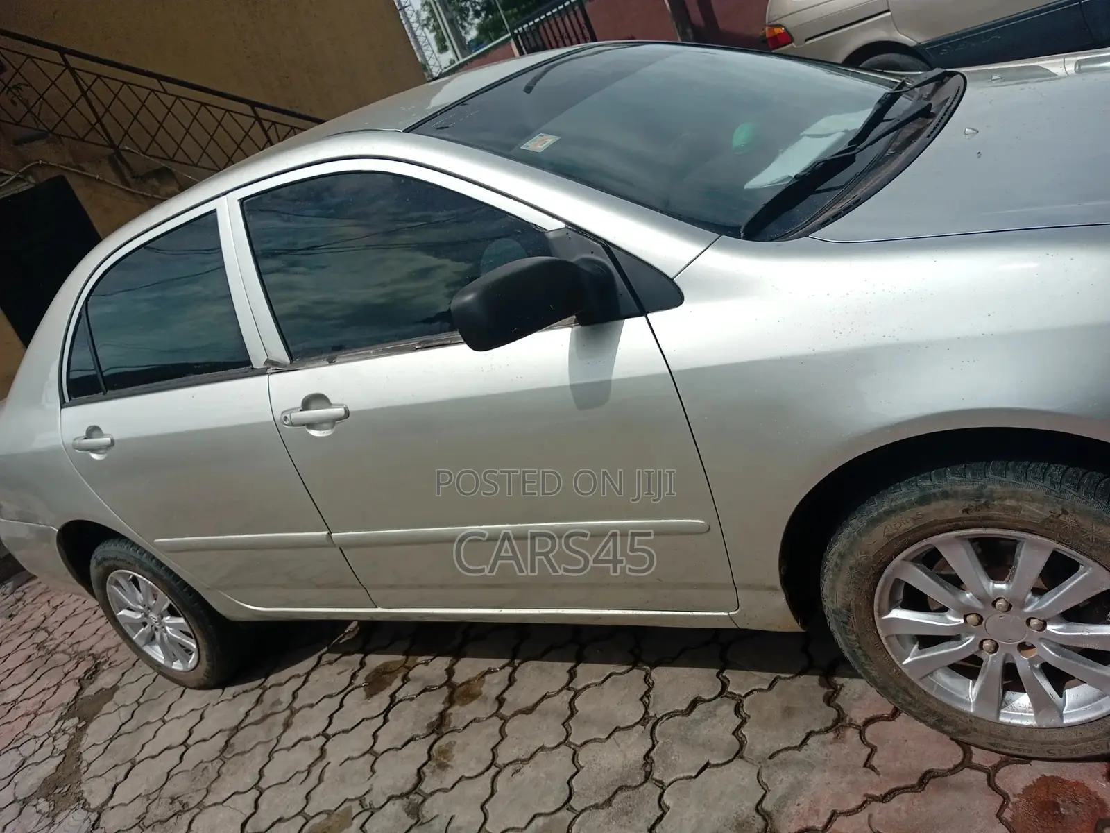 Toyota Corolla 2004 Silver