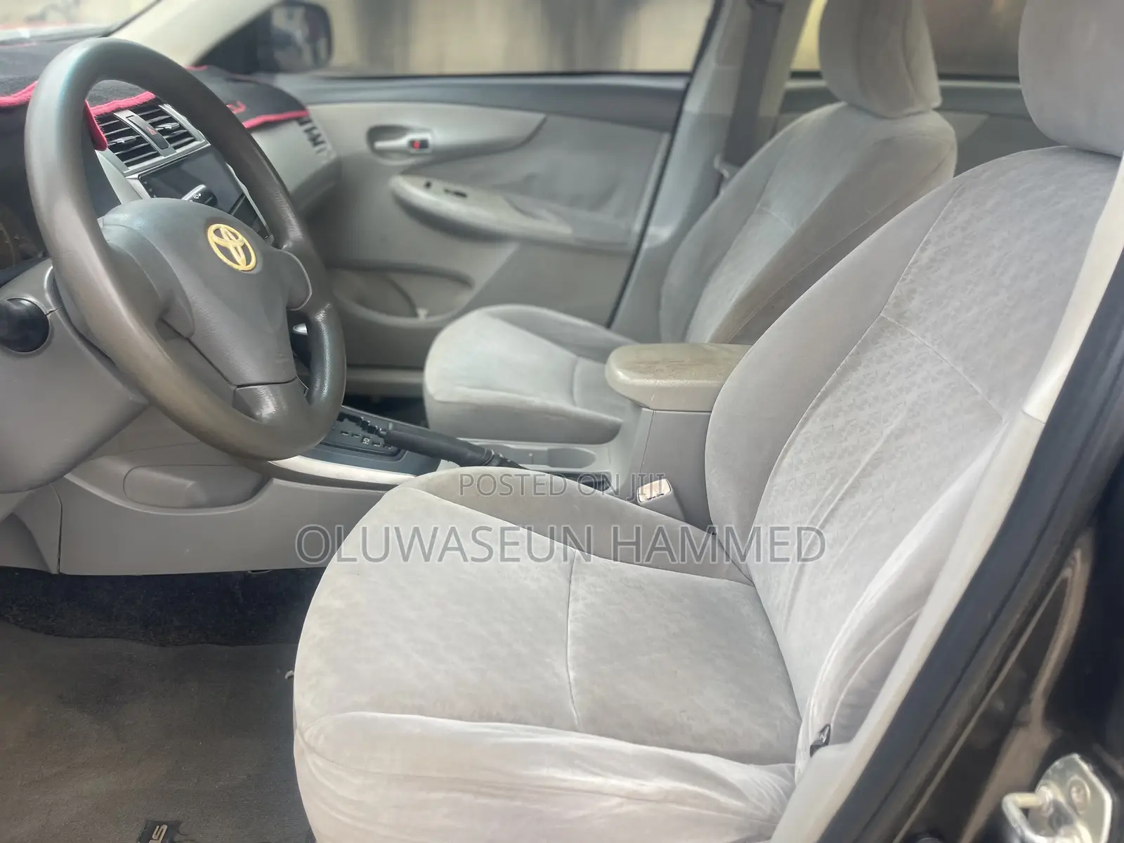 Toyota Corolla 2009 Gray