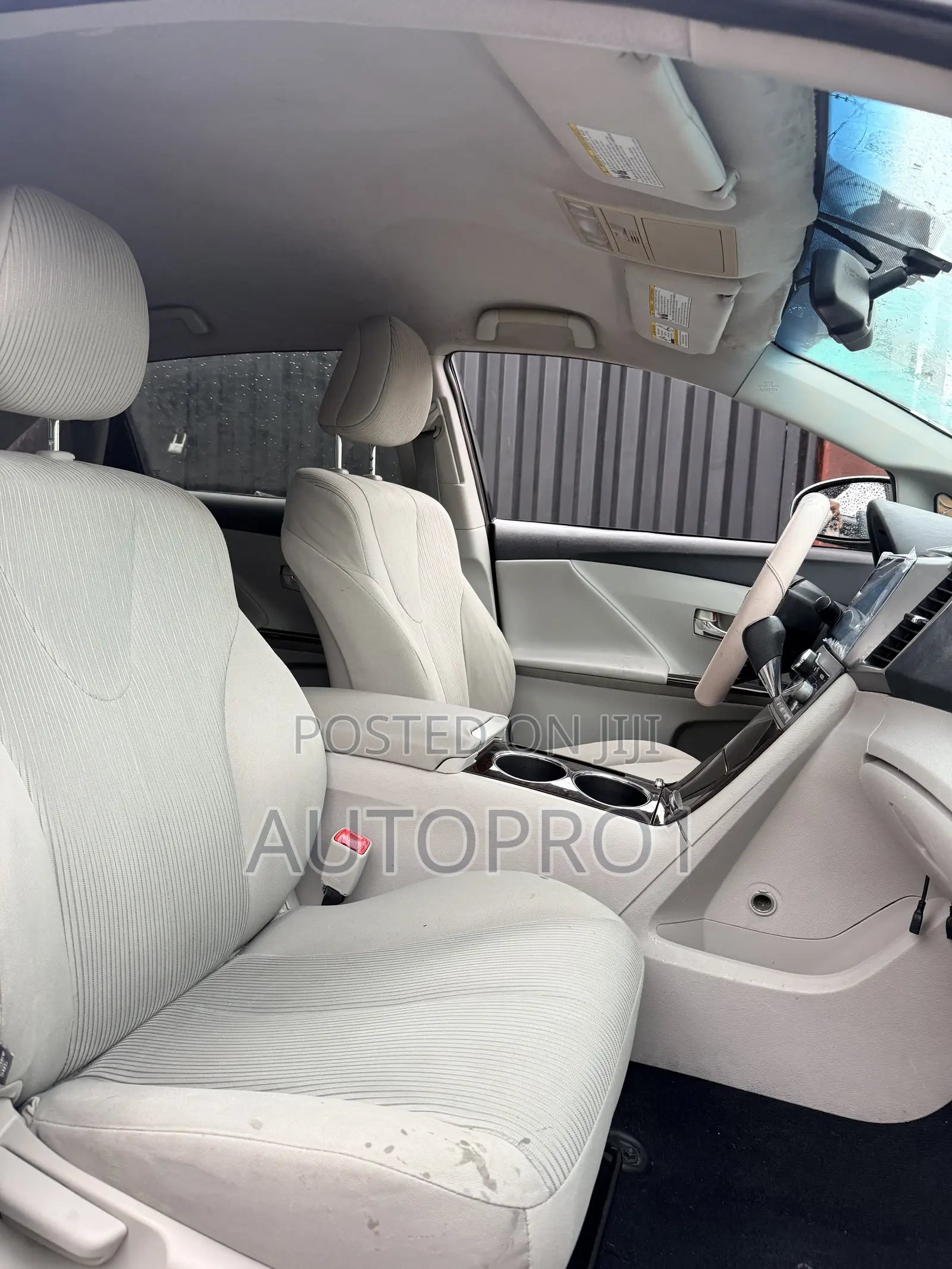 Toyota Venza LE 2009 Silver